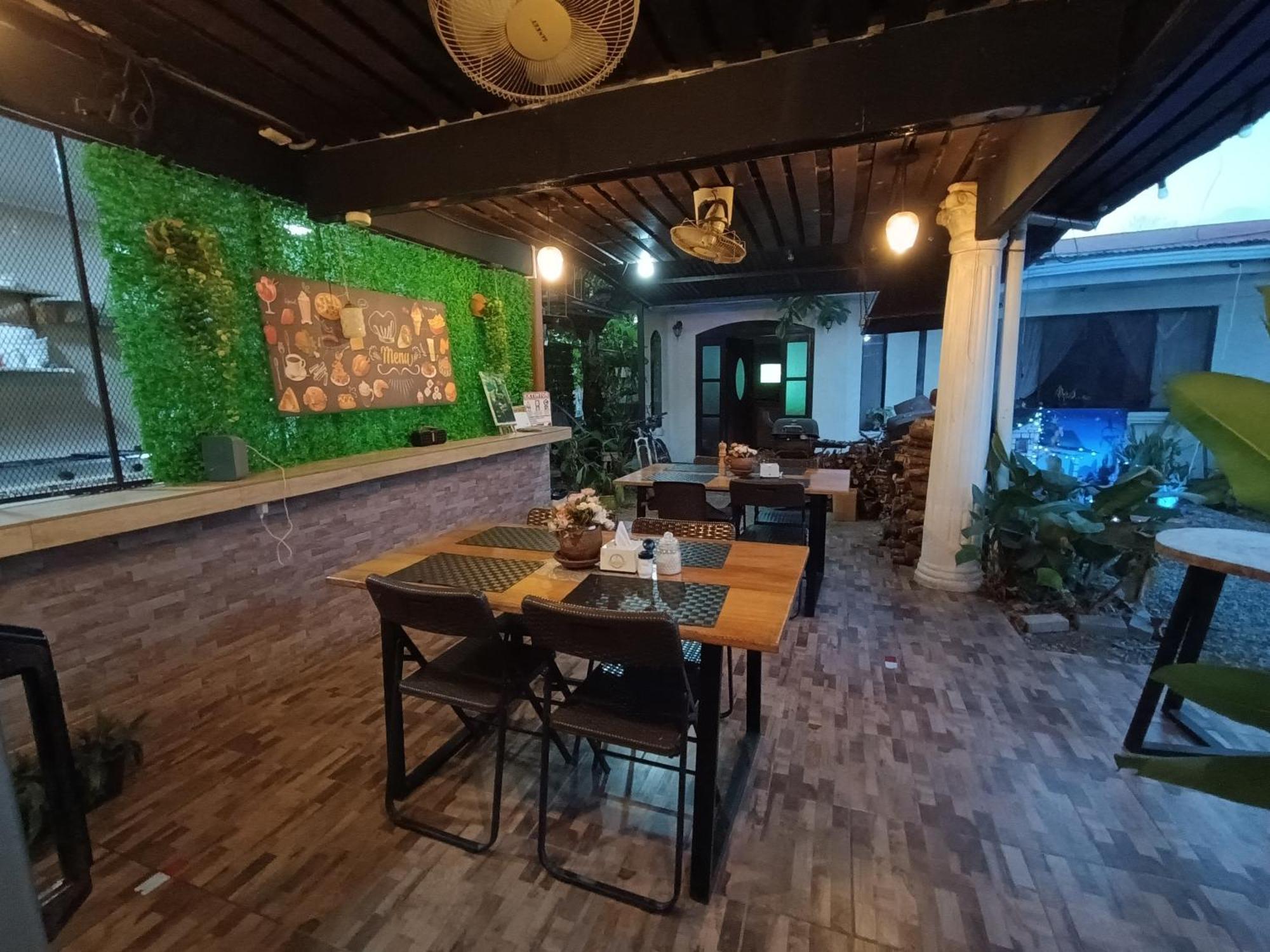 Hospedaje La Galerie Ciudad Cortés Zewnętrze zdjęcie