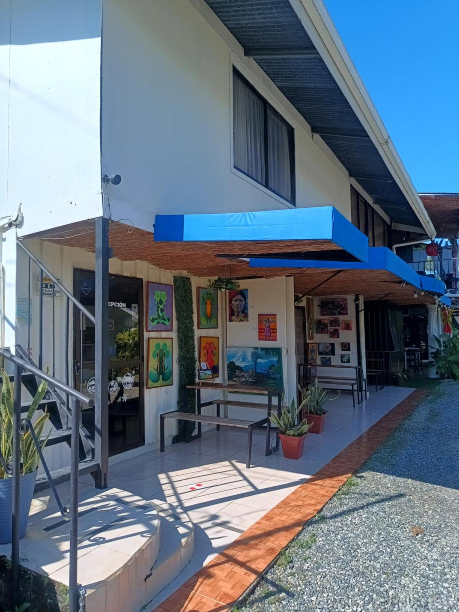Hospedaje La Galerie Ciudad Cortés Zewnętrze zdjęcie